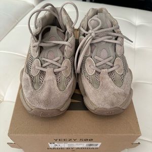 Yeezy 500